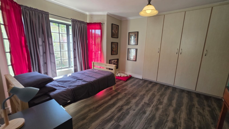 4 Bedroom Property for Sale in Heatherlands Western Cape